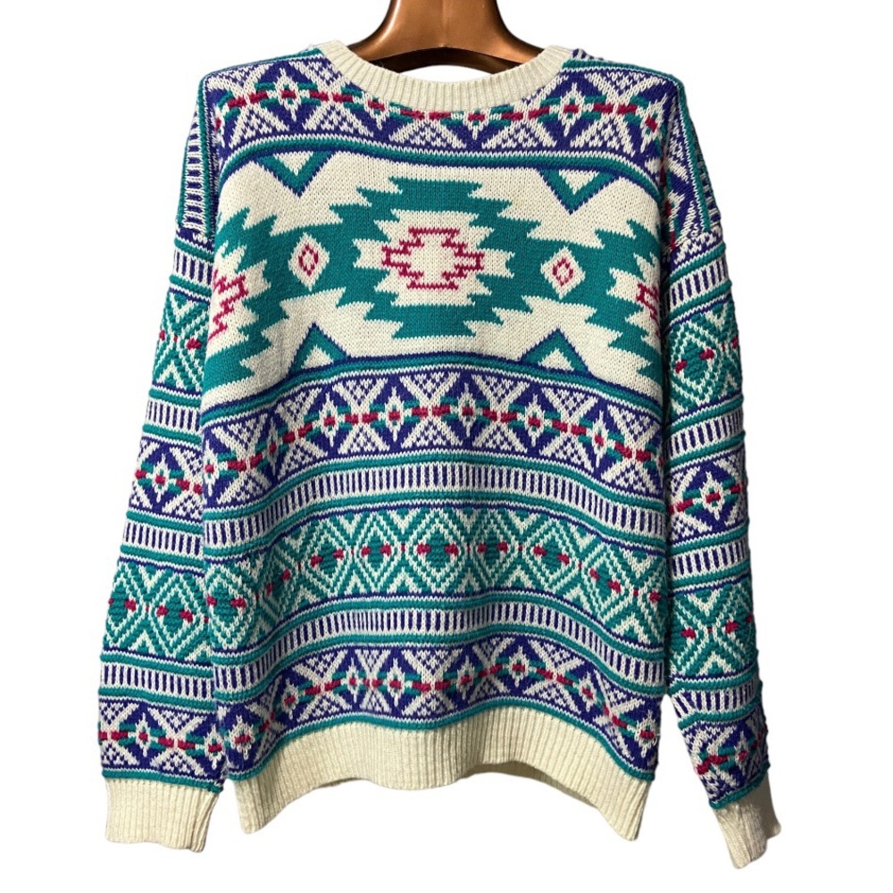 Vintage Christmas sweater aztec geometric pattern with shoulder pads, rare!